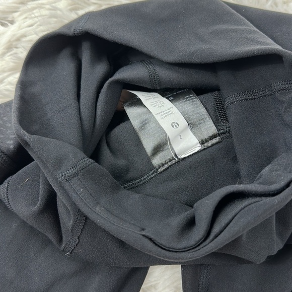 Lululemon Unlimit High Rise Short 8" *Mesh Black - Picture 4 of 5